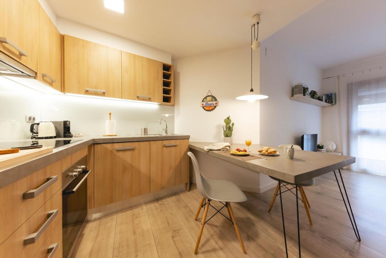 Bravissimo La Mora Apartment Girona Ngoại thất bức ảnh